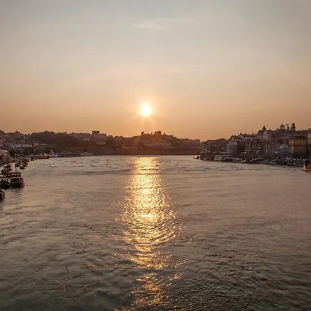 Cozy House In Seia With Fireplace *