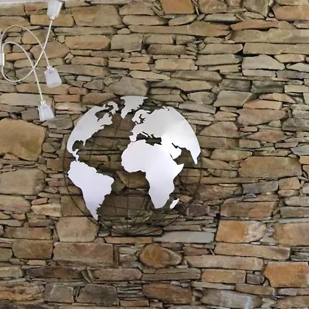 Cozy House In Seia With Fireplace Faia