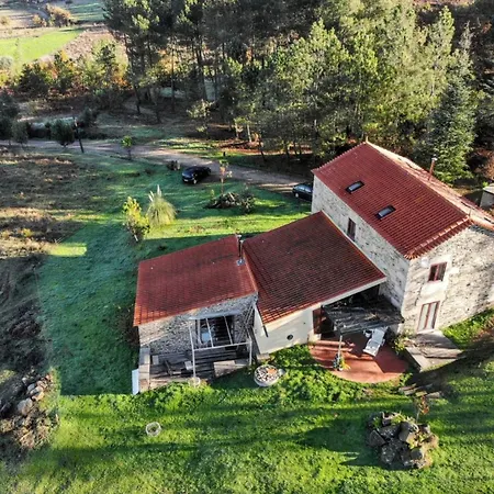 Cozy House In Seia With Fireplace Semesterbostad *