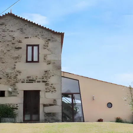 Cozy House In Seia With Fireplace Nyaraló