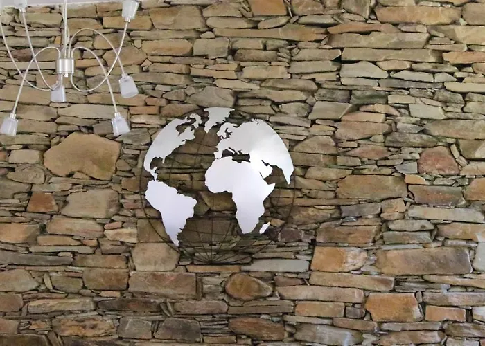 Cozy House In Seia With Fireplace Faia