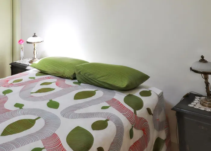 Cozy House In Seia With Fireplace * Faia