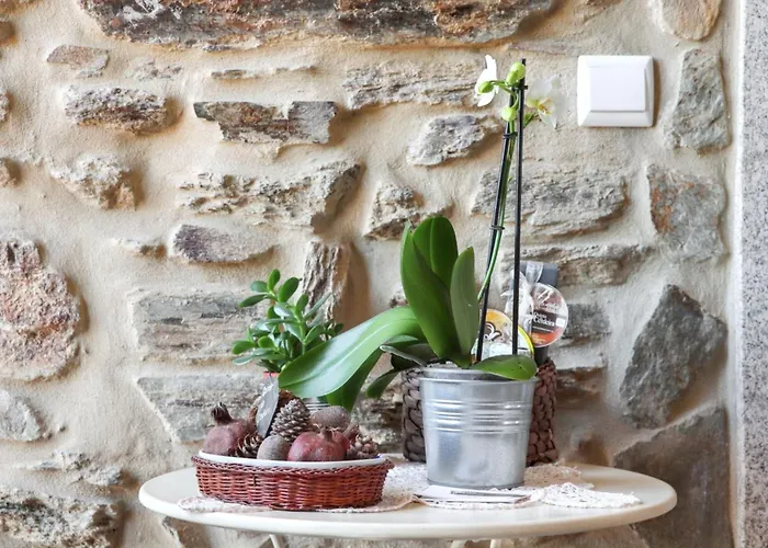 Cozy House In Seia With Fireplace Nyaraló